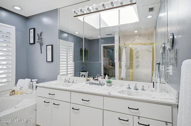 1 CLOVERDALE Court S, Palm Coast, FL 32137