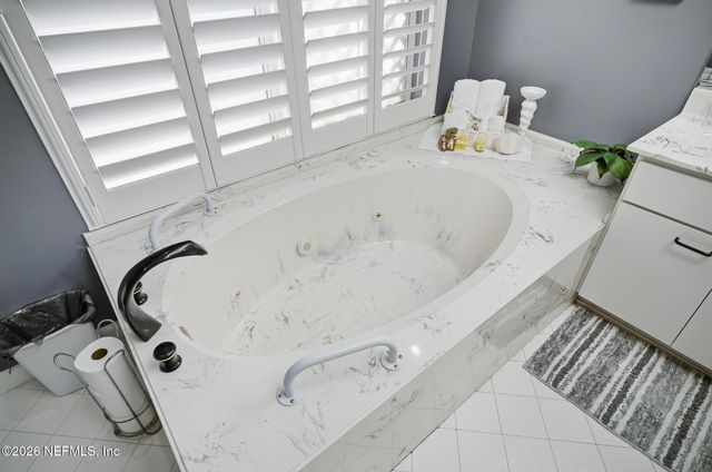 1 CLOVERDALE Court S, Palm Coast, FL 32137