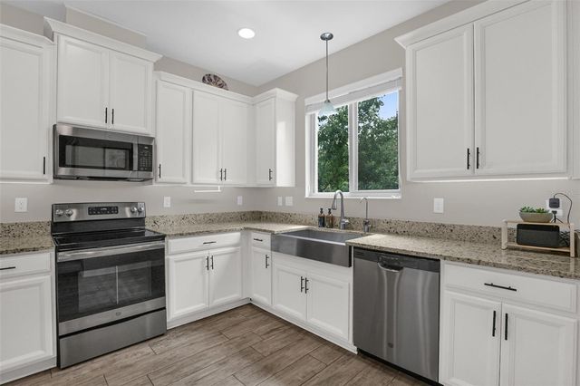 2945 ECON LANDING BOULEVARD, Orlando, FL 32825