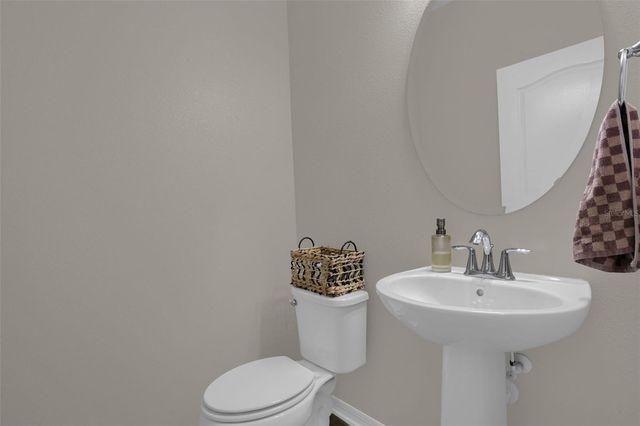 2945 ECON LANDING BOULEVARD, Orlando, FL 32825