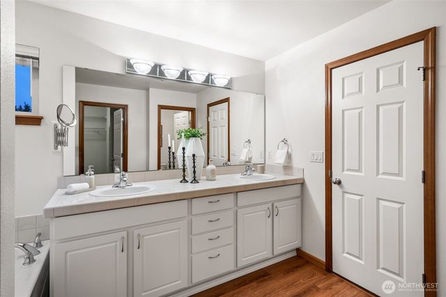 14027 SE 281st Street, Kent, WA 98042