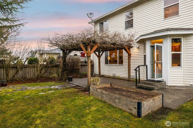 14027 SE 281st Street, Kent, WA 98042