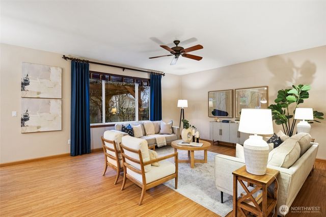 14027 SE 281st Street, Kent, WA 98042