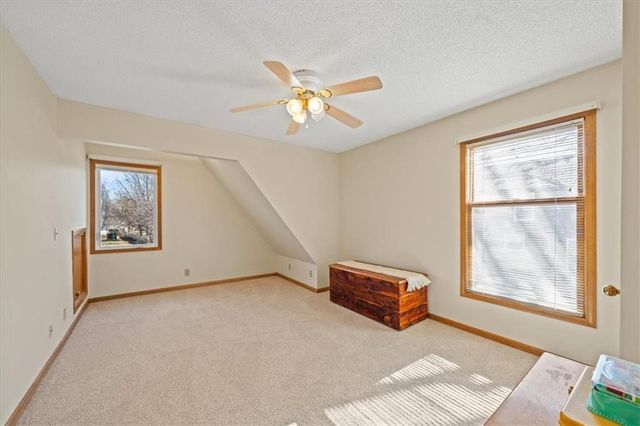 1383 S Hunter Drive, Olathe, KS 66062