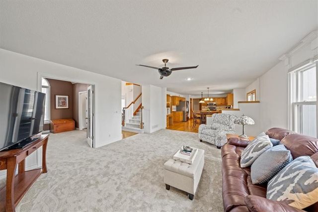 1383 S Hunter Drive, Olathe, KS 66062