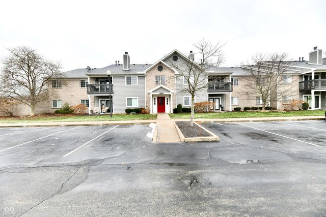 209 Faulkner Court 205, Carmel, IN 46032