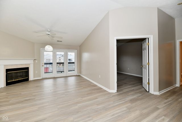 209 Faulkner Court 205, Carmel, IN 46032