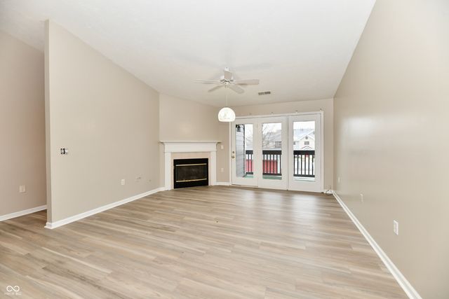 209 Faulkner Court 205, Carmel, IN 46032