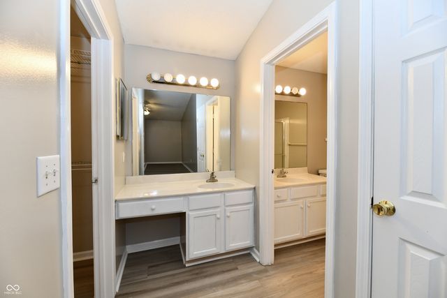 209 Faulkner Court 205, Carmel, IN 46032