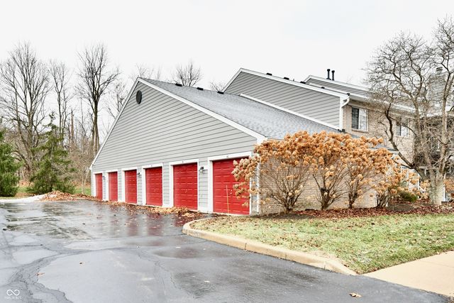 209 Faulkner Court 205, Carmel, IN 46032