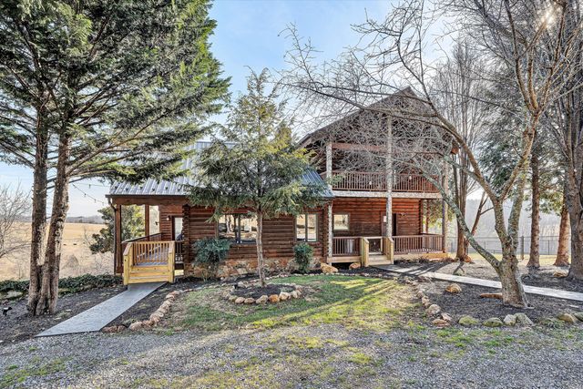 2972 Algoma RD, Boones Mill, VA 24065