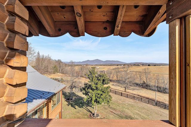 2972 Algoma RD, Boones Mill, VA 24065