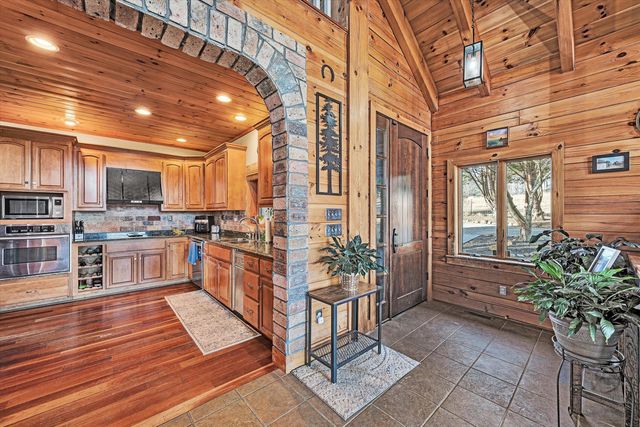 2972 Algoma RD, Boones Mill, VA 24065