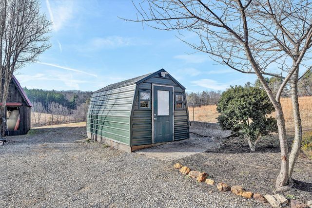 2972 Algoma RD, Boones Mill, VA 24065