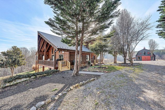 2972 Algoma RD, Boones Mill, VA 24065