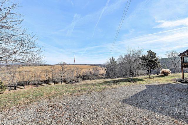 2972 Algoma RD, Boones Mill, VA 24065