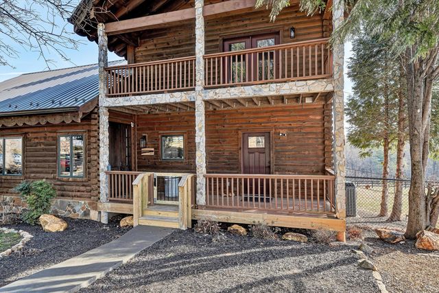 2972 Algoma RD, Boones Mill, VA 24065