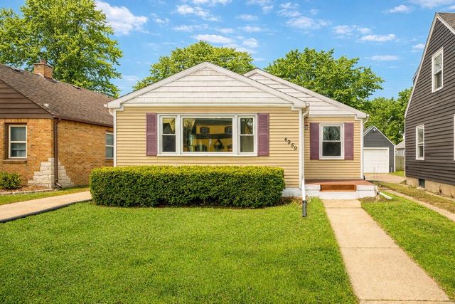 4959 Berkeley BOULEVARD, Whitefish Bay, WI 53217