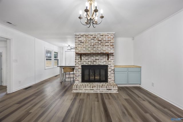 329 Pawnee Trail SE, Huntsville, AL 35803