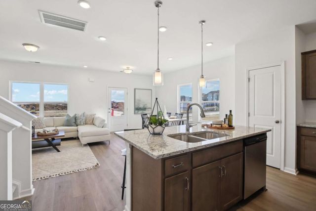 807 Nova Trail 12, Riverdale, GA 30274