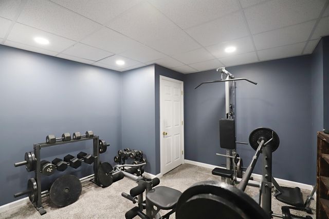 253 Aberdeen Court, Flushing, MI 48433