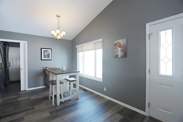 253 Aberdeen Court, Flushing, MI 48433