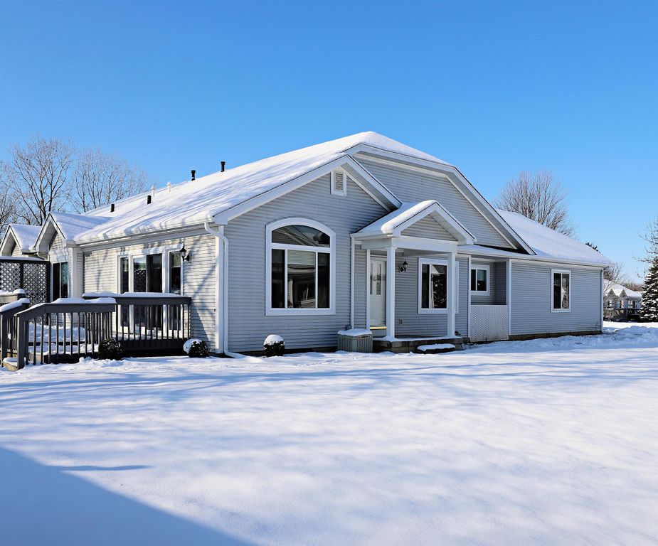 253 Aberdeen Court, Flushing, MI 48433