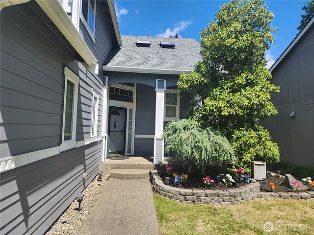 3021 70th Way SW, Tumwater, WA 98512