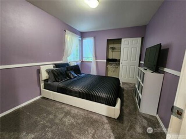 3021 70th Way SW, Tumwater, WA 98512