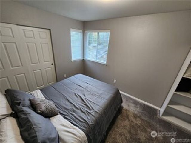 3021 70th Way SW, Tumwater, WA 98512