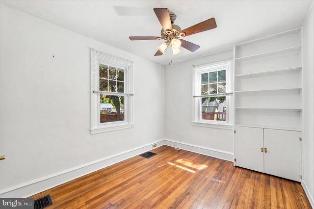 103 W FORRESTVIEW RD, Brookhaven, PA 19015