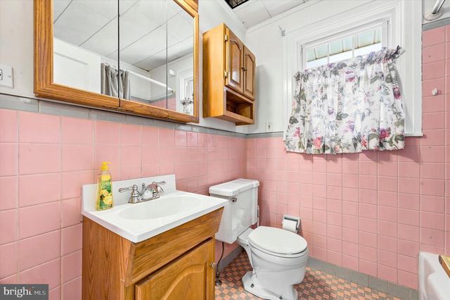 103 W FORRESTVIEW RD, Brookhaven, PA 19015