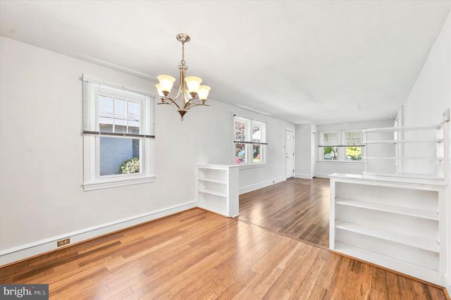 103 W FORRESTVIEW RD, Brookhaven, PA 19015