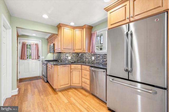 103 W FORRESTVIEW RD, Brookhaven, PA 19015