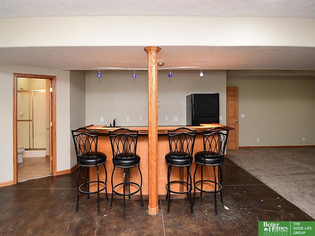 2108 Plymouth Rock Road, Bellevue, NE 68123