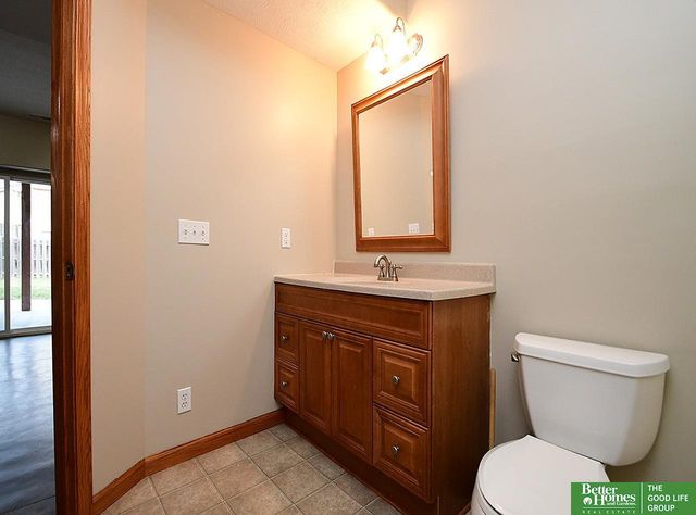 2108 Plymouth Rock Road, Bellevue, NE 68123