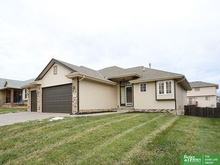 2108 Plymouth Rock Road, Bellevue, NE 68123