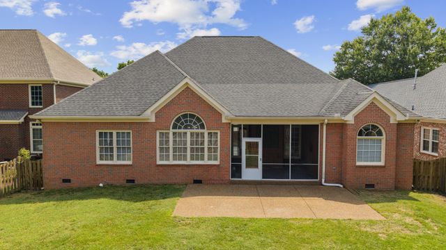 123 Gallagher Dr, Franklin, TN 37064