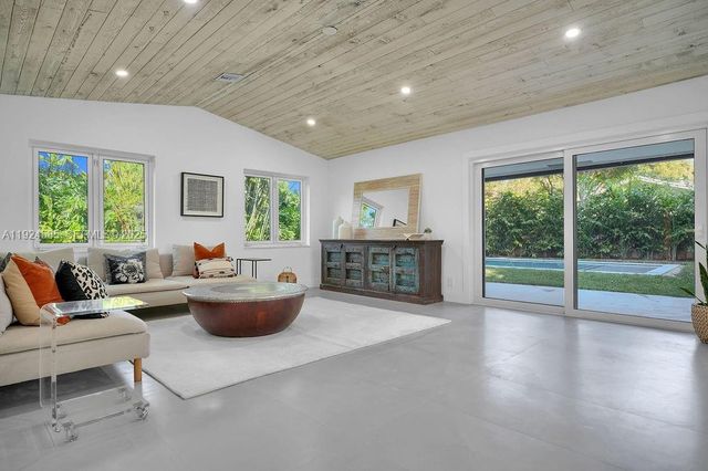 117 NE 20th St 0, Wilton Manors, FL 33305