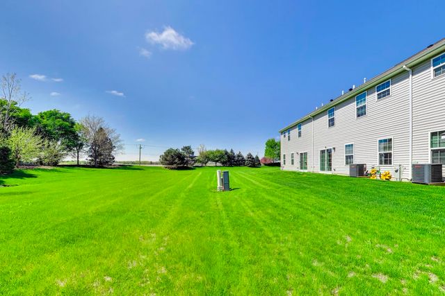 3373 Helene Rieder Drive, Montgomery, IL 60538