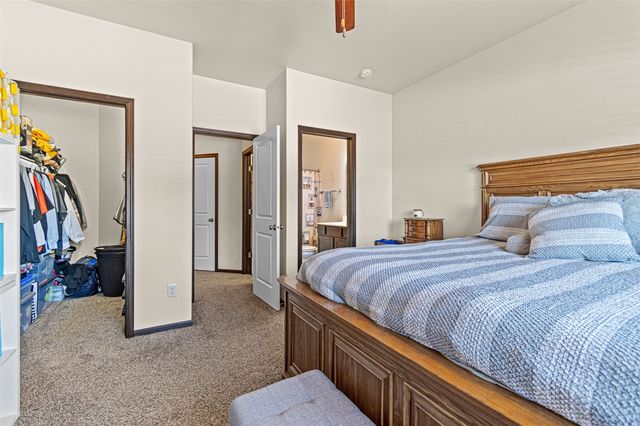 218 Prairie Rose Lane, Solon, IA 52333