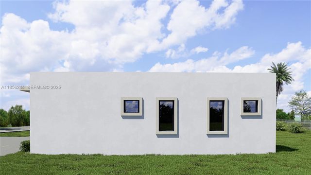 564 NW 12TH St, Florida City, FL 33034