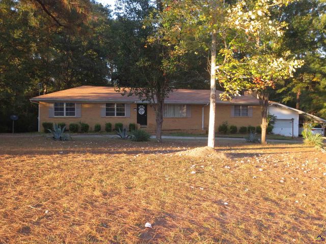 215 Hunt Road, Warner Robins, GA 31047