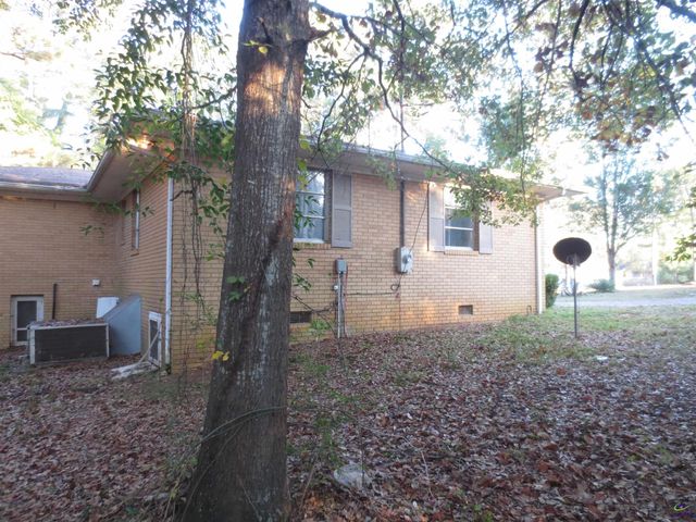 215 Hunt Road, Warner Robins, GA 31047