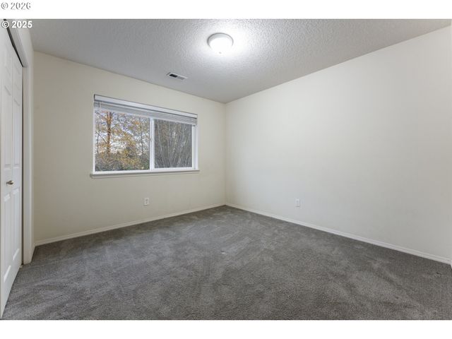 4382 Nw DIAMONDBACK Dr, Beaverton, OR 97006