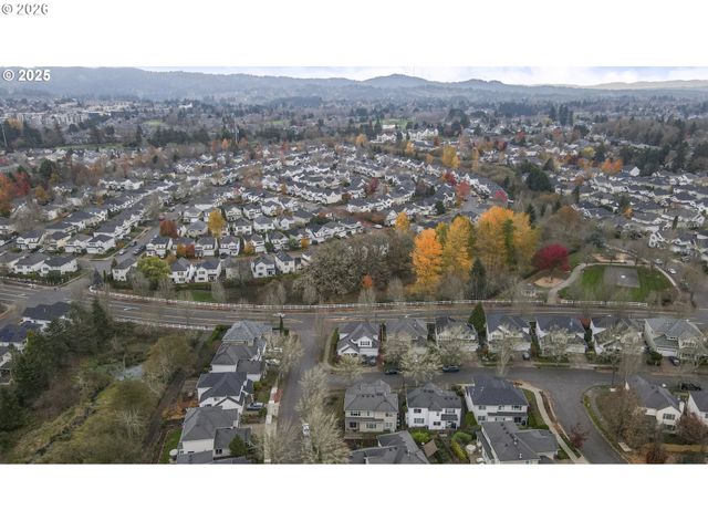 4382 Nw DIAMONDBACK Dr, Beaverton, OR 97006