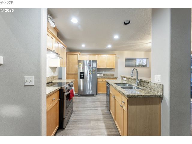 4382 Nw DIAMONDBACK Dr, Beaverton, OR 97006