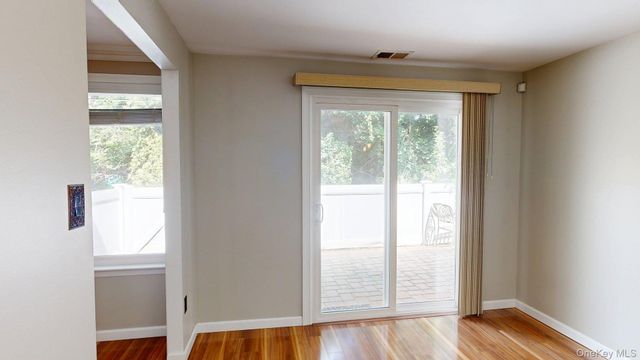 604 Blue Ridge Drive, Medford, NY 11763