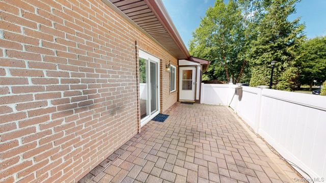 604 Blue Ridge Drive, Medford, NY 11763