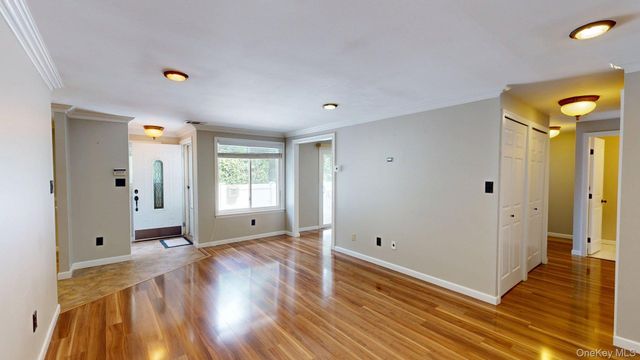 604 Blue Ridge Drive, Medford, NY 11763